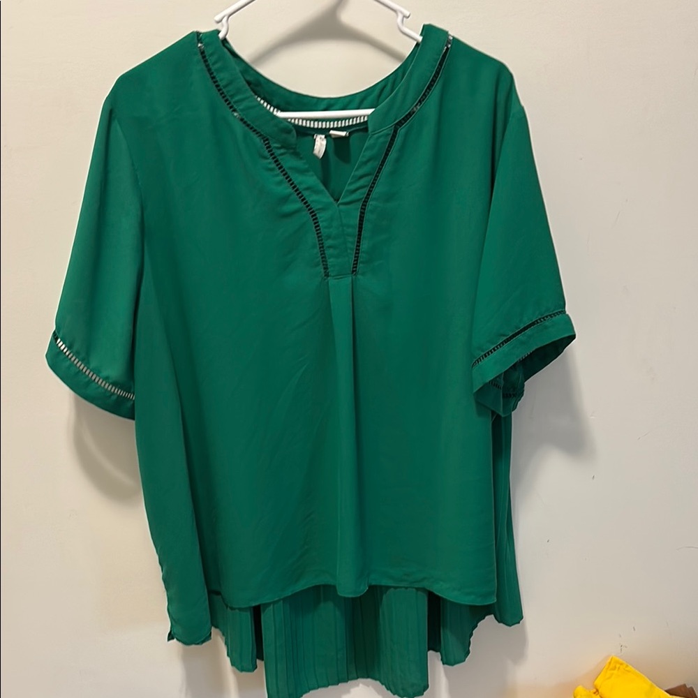 Cato 22/24 Green Women's Dress Top